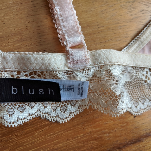 Blush Bralette with Lace Trim - Picture 3 of 3